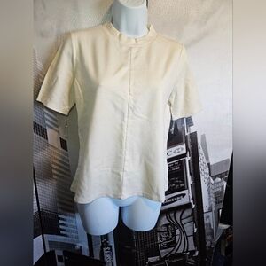 Off white shirt Small